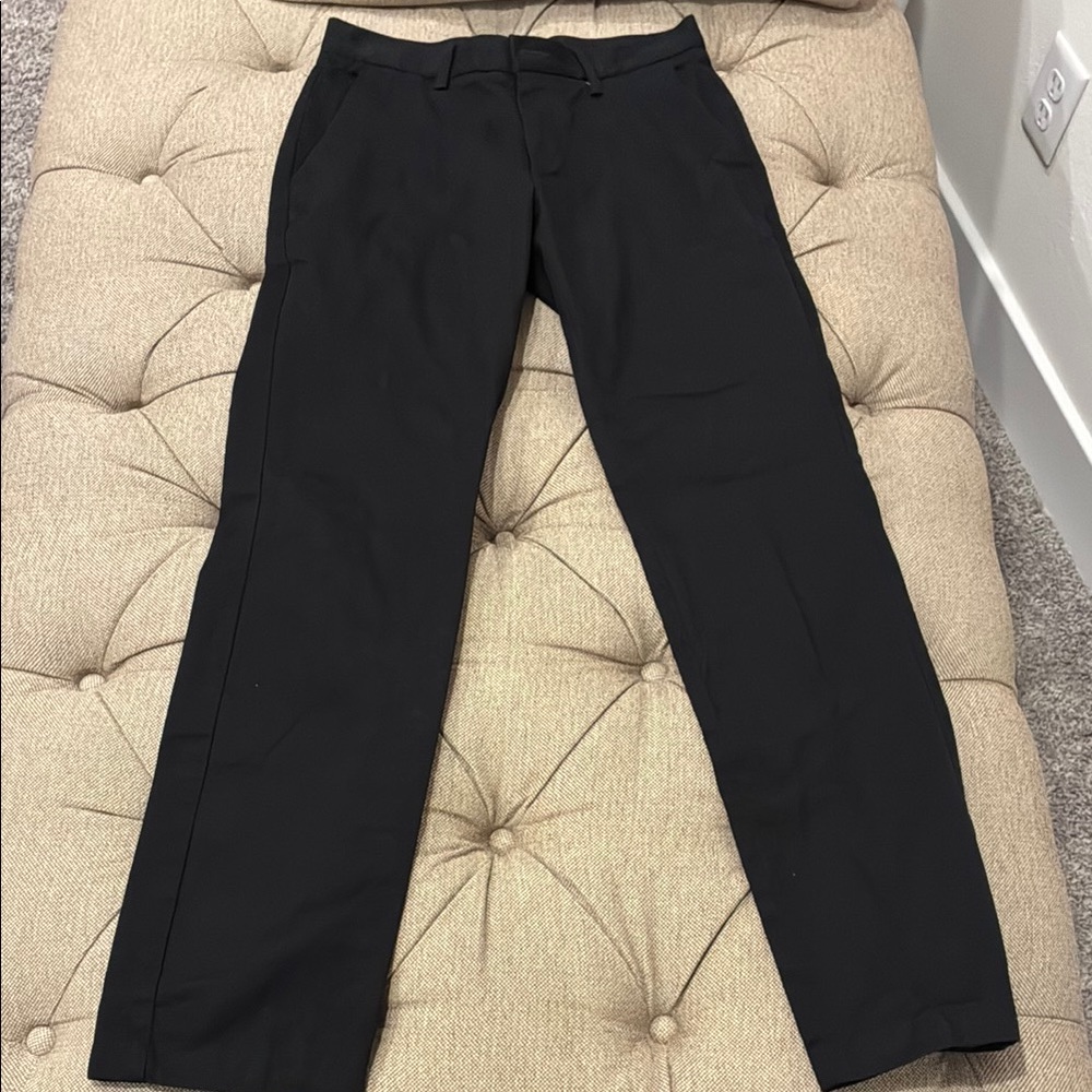 Amazon Essentials Men's Classic Black Dress Pants